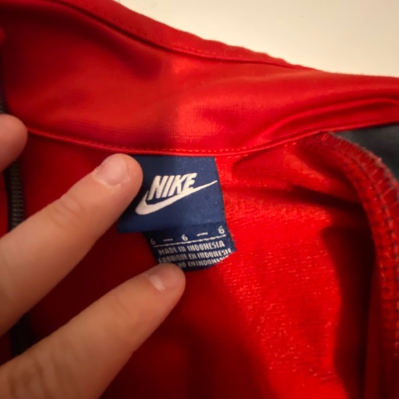 jacket - Picture 3 of 5